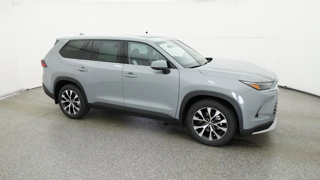 Thumbnail: 2026 Toyota Grand Highlander - 17
