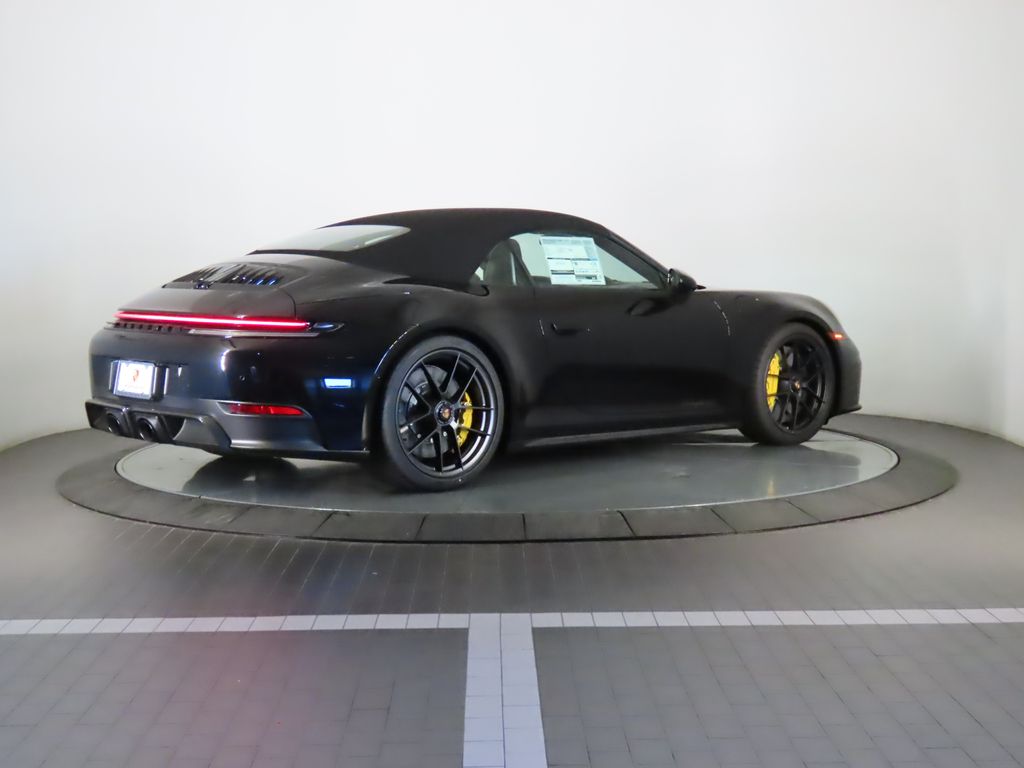Thumbnail: 2025 Porsche 911 - 7