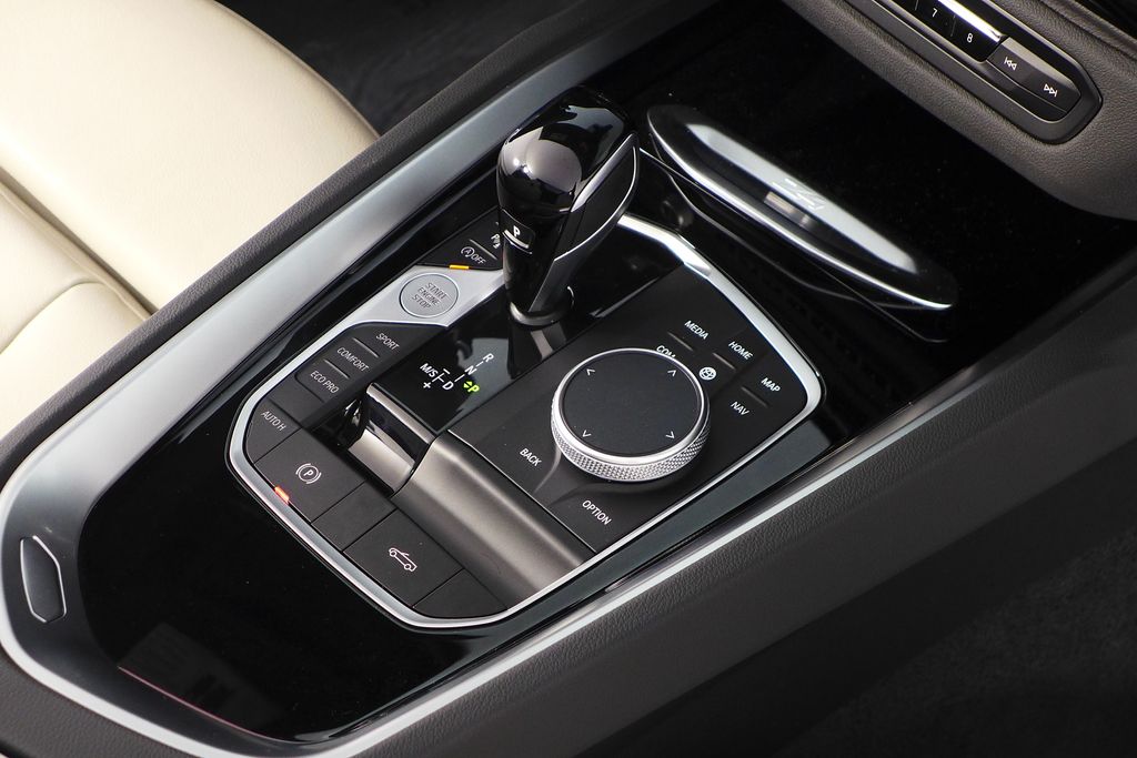 Thumbnail: 2025 BMW Z4 - 20