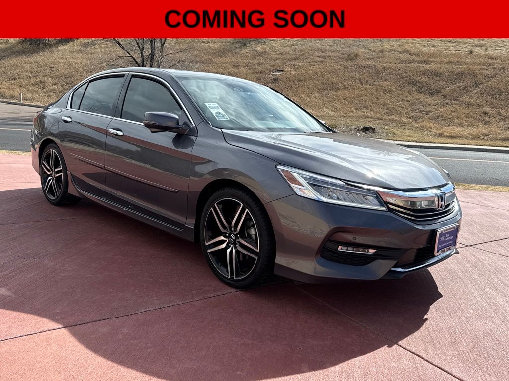 2017 Honda Accord Touring FWD