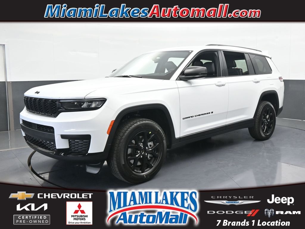 2025 Jeep Grand Cherokee L Altitude's photo