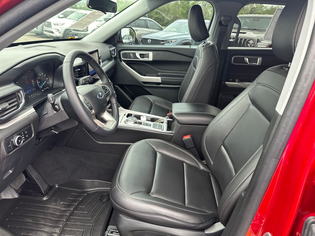 Used Car 2024 Ford Explorer  Xlt For Sale Under $40,000 In Austin, Texas