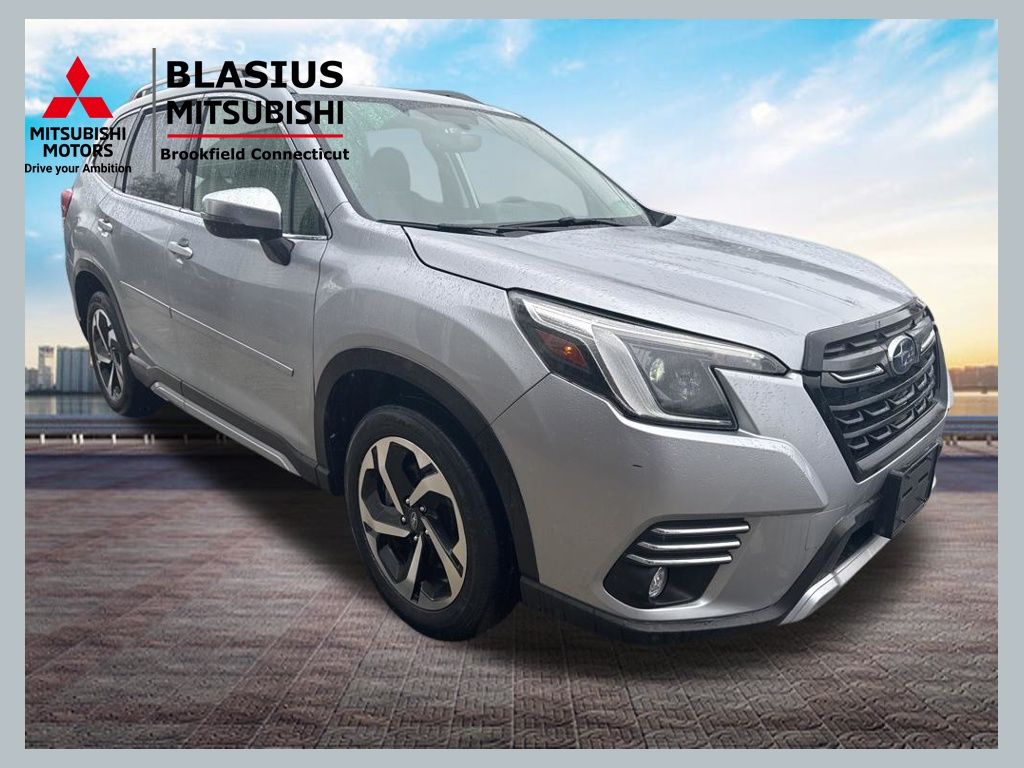2023 Subaru Forester Touring Crossover AWD