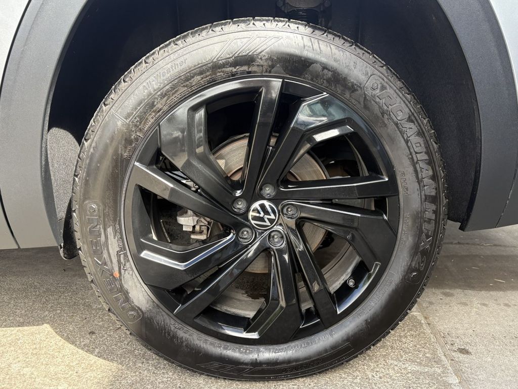 2022 Volkswagen Atlas 2.0T SE w/Technology