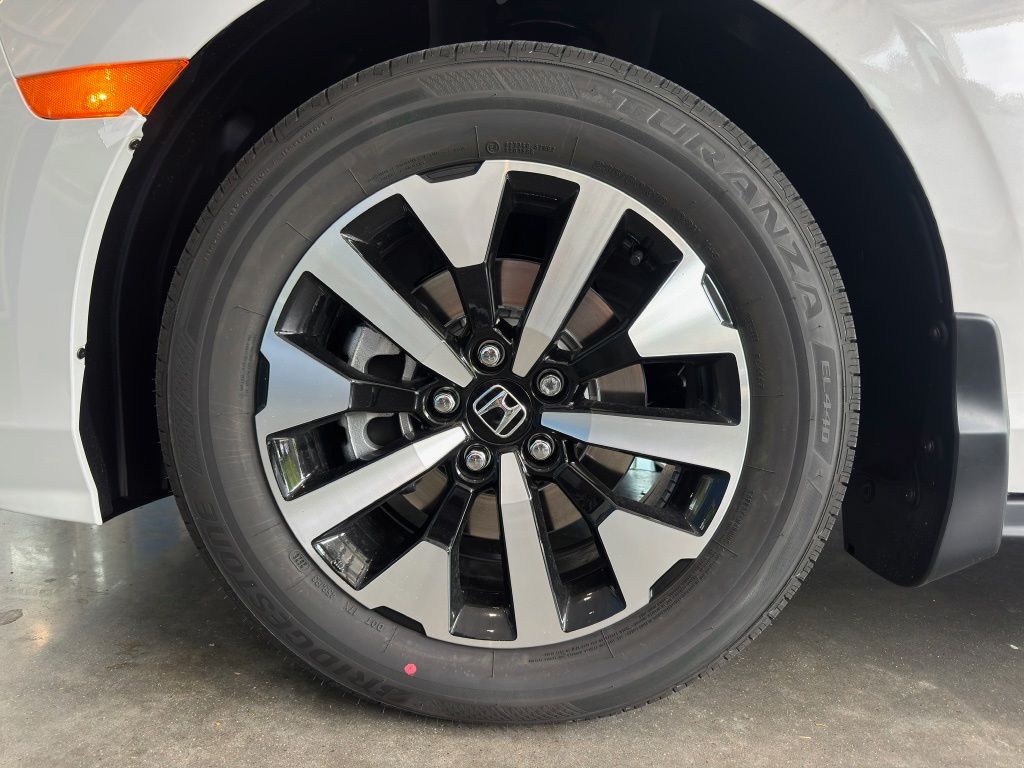 2026 Honda Odyssey EX-L White at Community Honda