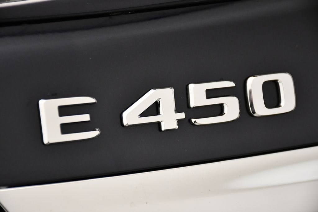 Thumbnail: 2023 Mercedes-Benz E-Class - 9