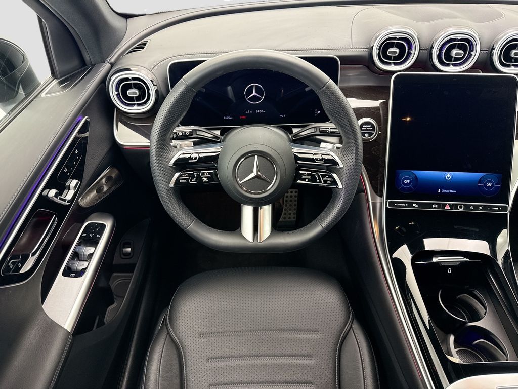 Thumbnail: 2026 Mercedes-Benz GLC - 10