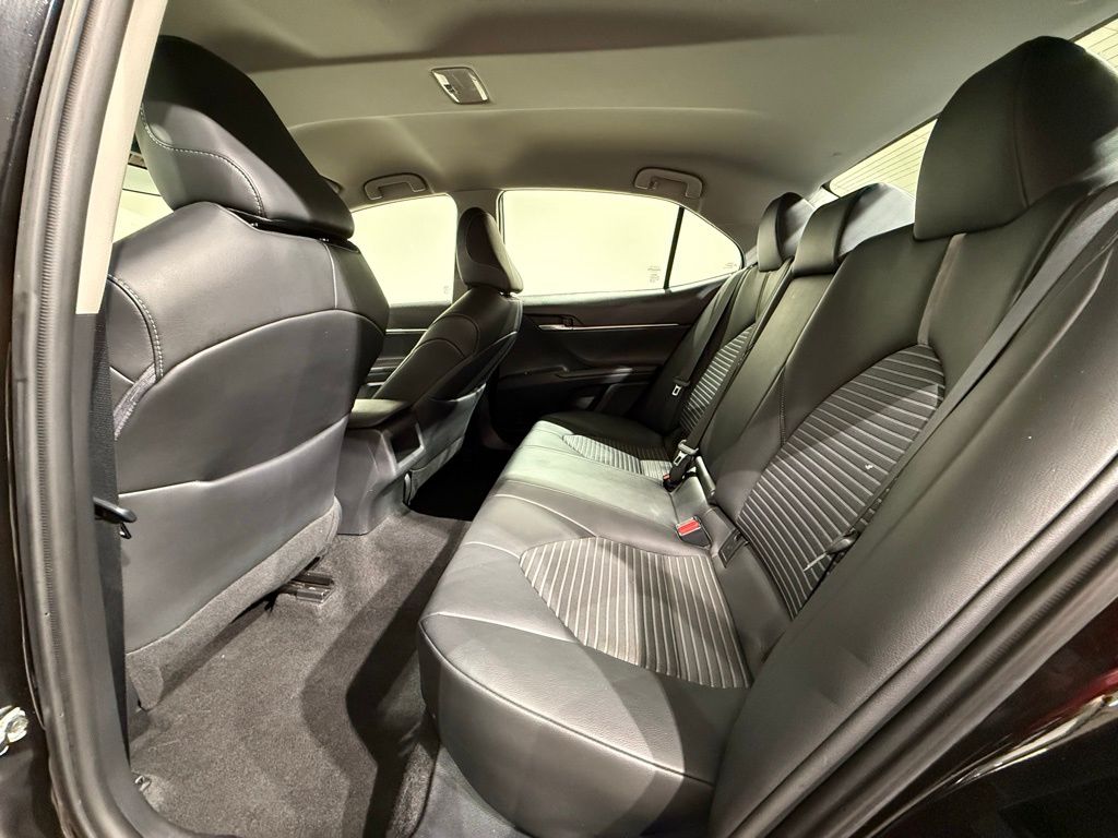 Thumbnail: 2023 Toyota Camry - 17