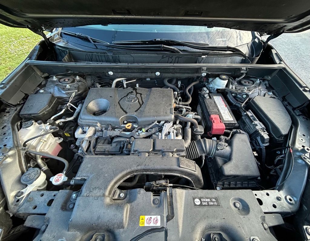 Thumbnail: 2021 Toyota RAV4 - 11