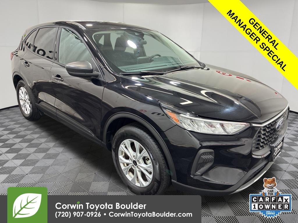 Black Metallic 2025 Ford Escape SUV / Crossover All-Wheel Drive 8-Speed Automatic