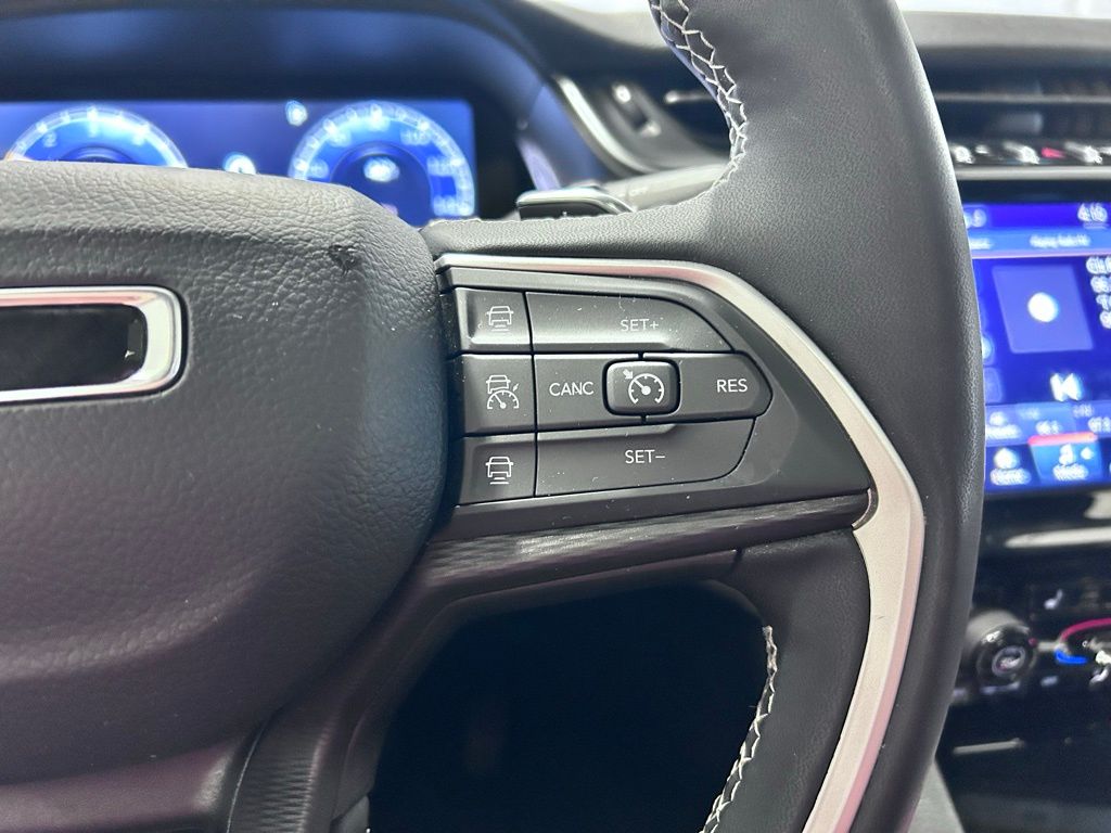 used 2024 Jeep Grand Cherokee car, priced at $36,887