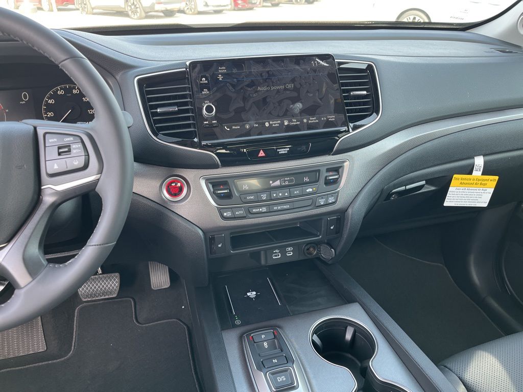 Thumbnail: 2026 Honda Ridgeline - 10