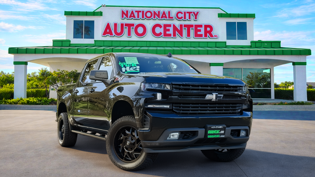 Used 2020 Chevrolet Silverado 1500 RST 4D Crew Cab