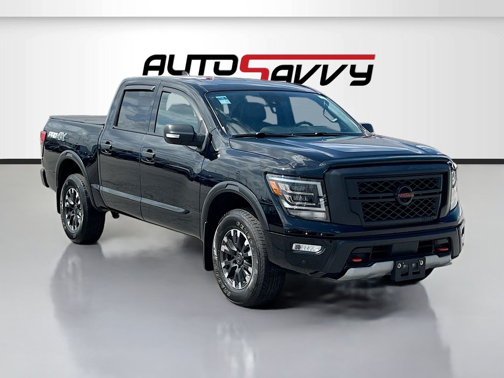 2022 Nissan Titan PRO-4X 4X4 Crew Cab's photo
