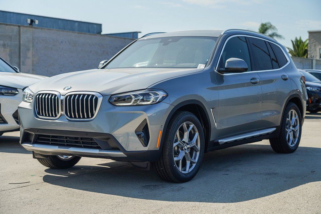 2024 BMW X3 sDrive30i 5