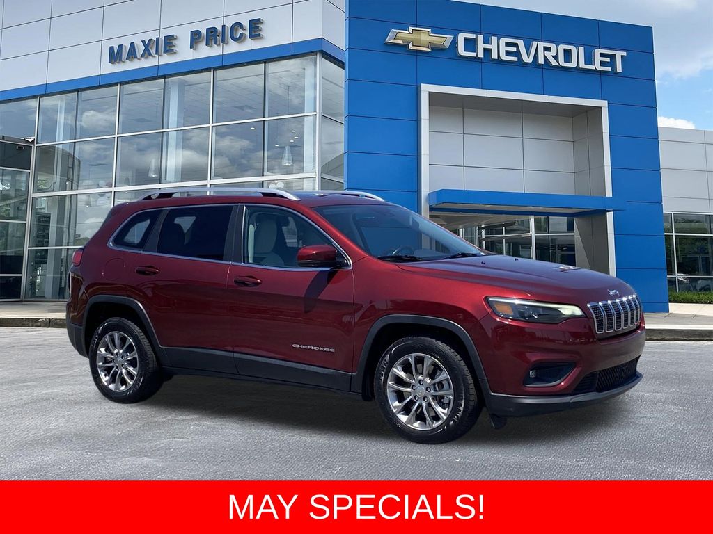 2021 Jeep Cherokee Latitude Lux's photo