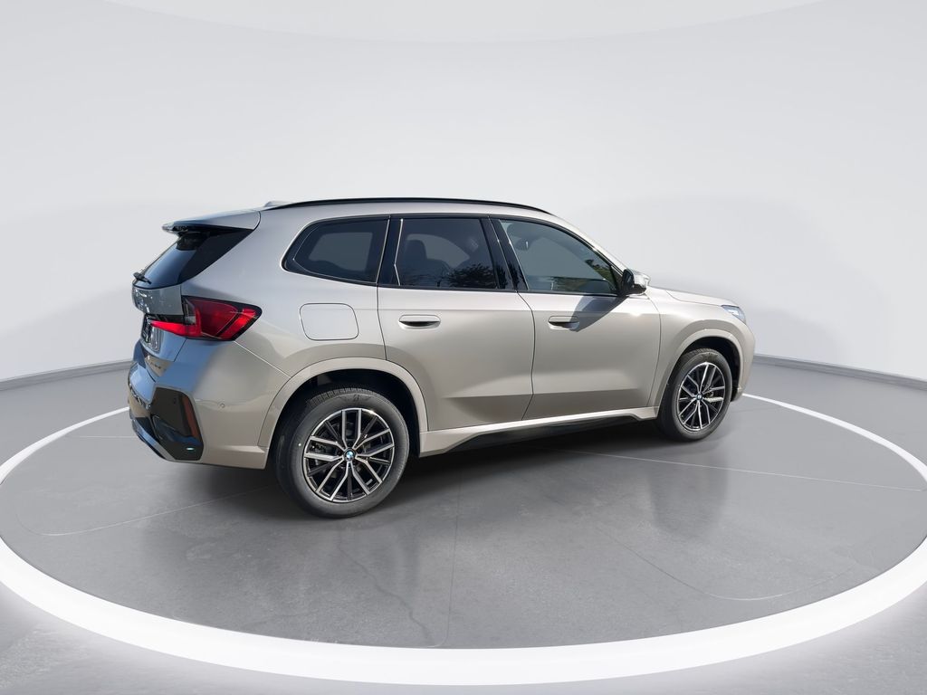 2025 BMW X1 xDrive28i 8