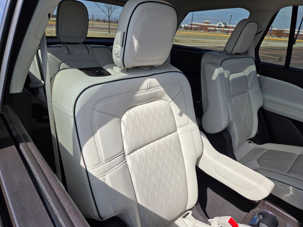 2020 Lincoln Aviator Black Label