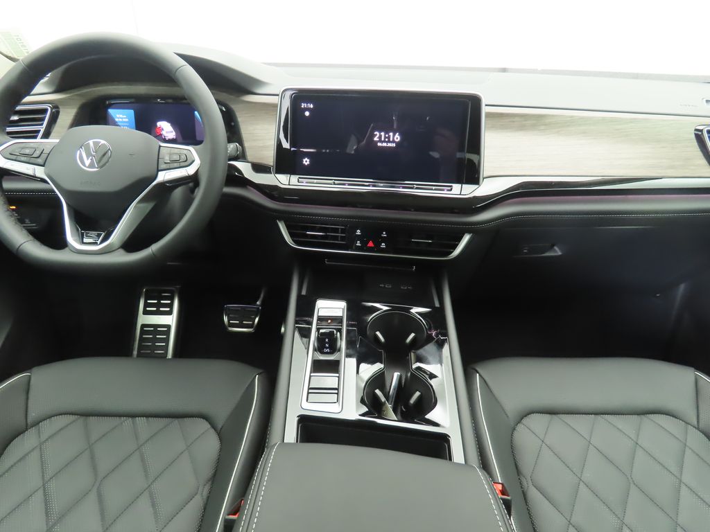 Thumbnail: 2025 Volkswagen Atlas - 13