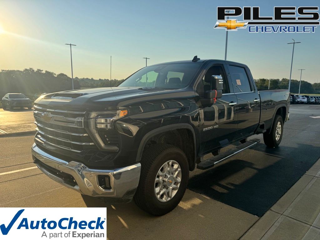 Black 2026 Chevrolet Silverado 2500HD Pickup Truck Four-Wheel Drive Automatic