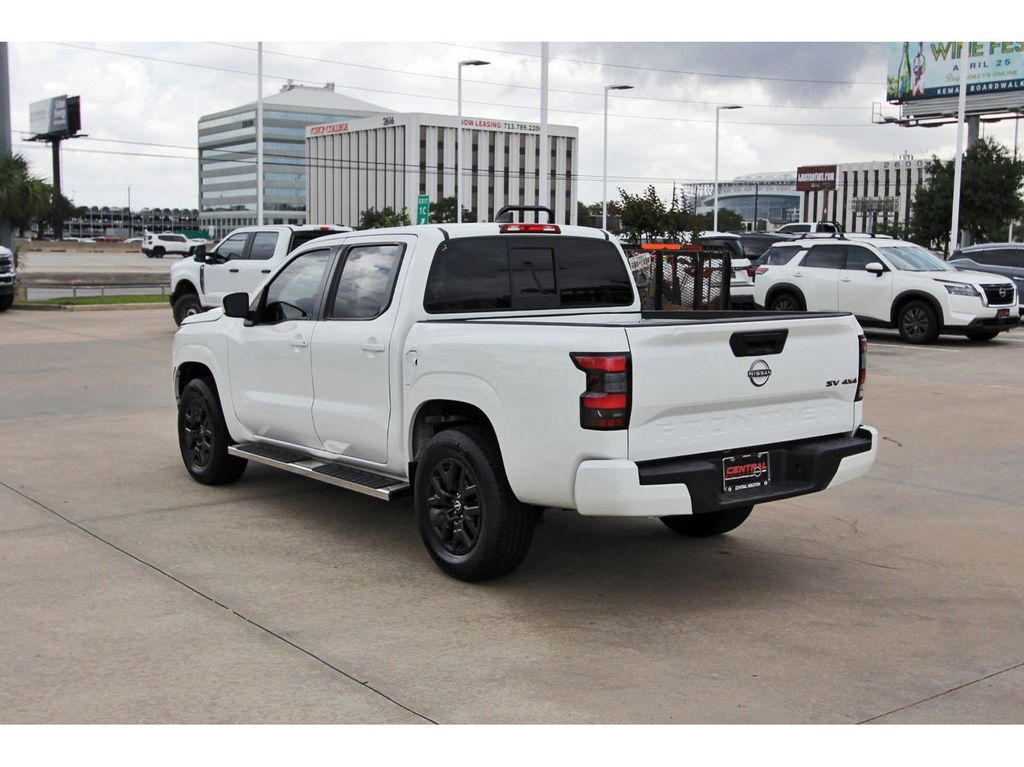 2022 Nissan Frontier SV White at Emmons Autoplex