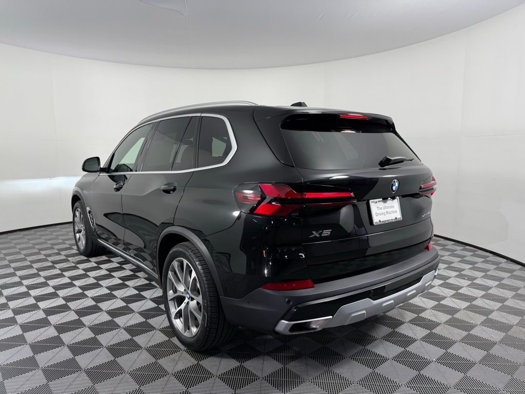Thumbnail: 2024 BMW X5 - 7