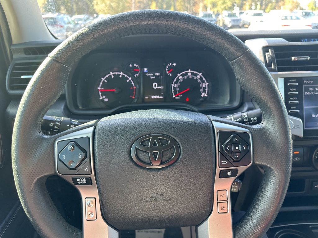 2021 Toyota 4Runner SR5 33