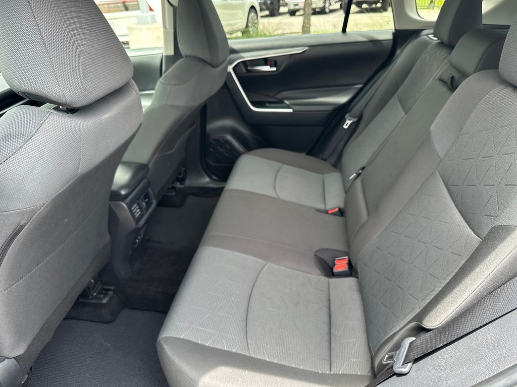 Used Car 2025 Toyota Rav4  Xle For Sale Under $35,000 In Austin, Texas