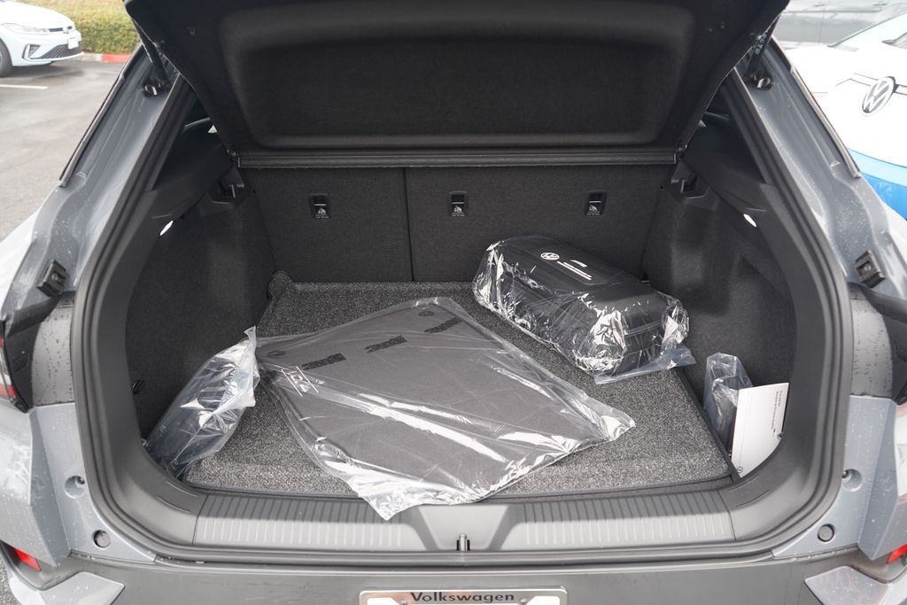 Thumbnail: 2026 Volkswagen ID.4 - 11