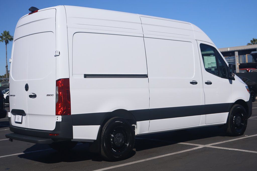 2025 Mercedes-Benz Sprinter 2500 2