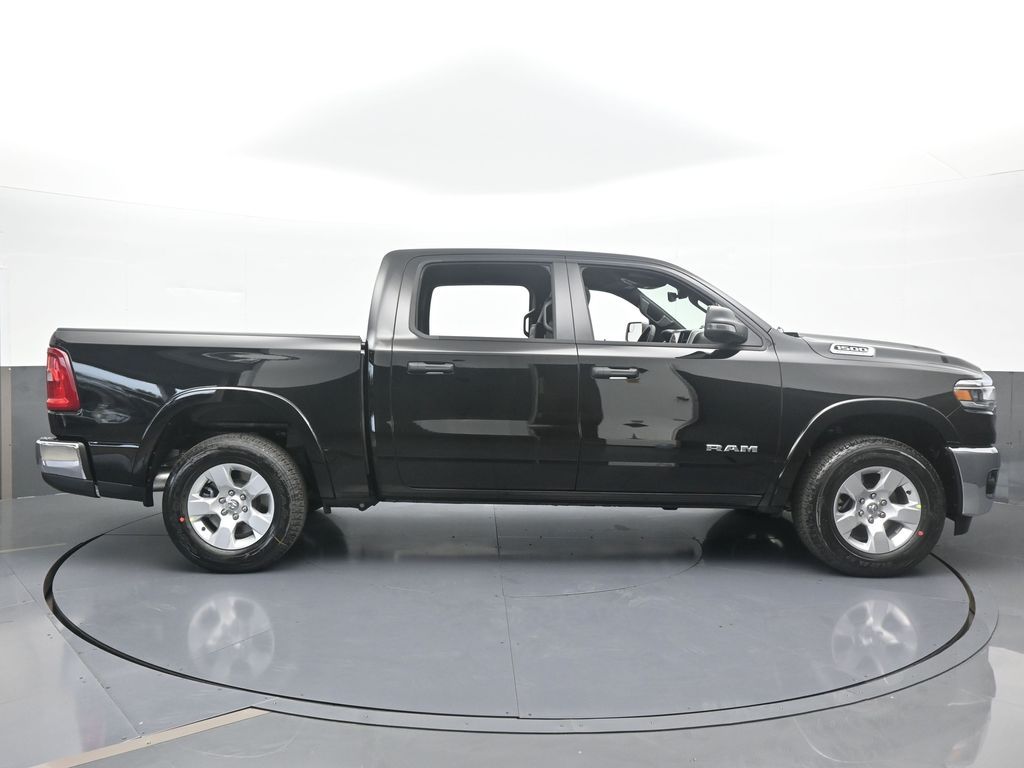 New 2026 Diamond Black Crystal Pearlcoat Ram Big Horn/Lone Star image 7