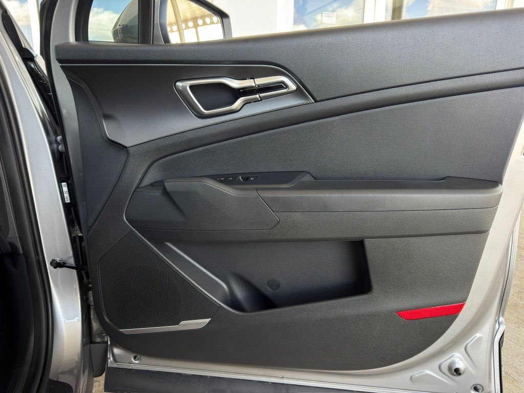 2026 Kia Sportage Hybrid LX Gray at Community Kia