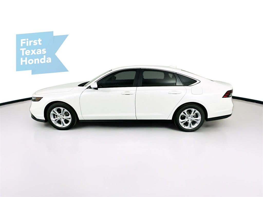 2025 Honda Accord LX photo