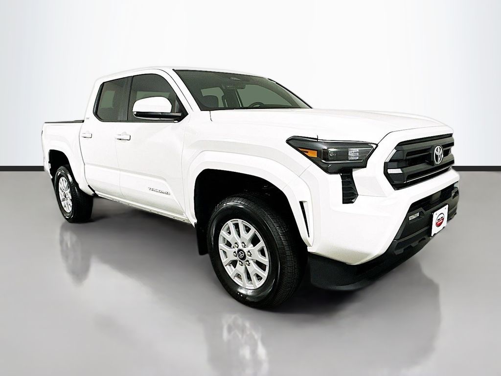 2024 Toyota Tacoma SR5 3