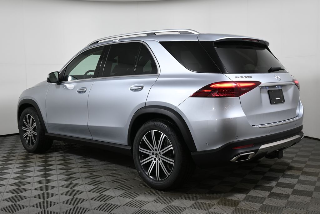 Thumbnail: 2026 Mercedes-Benz GLE - 5