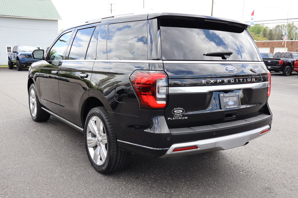 used 2023 Ford Expedition car, priced at $55,900