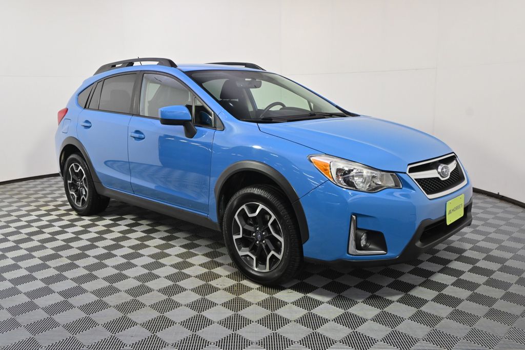Used 2017 Blue Subaru 2.0i Premium image 8