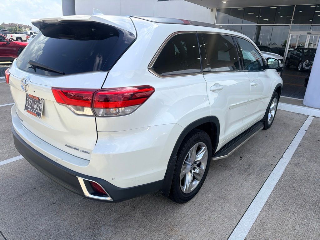 car-gallery-4