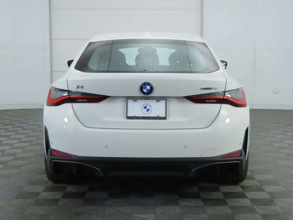 2025 BMW i4 xDrive40 6