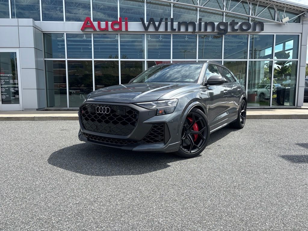 Daytona Gray Pearl Effect 2026 Audi RS Q8 SUV / Crossover All-Wheel Drive 8-Speed Automatic
