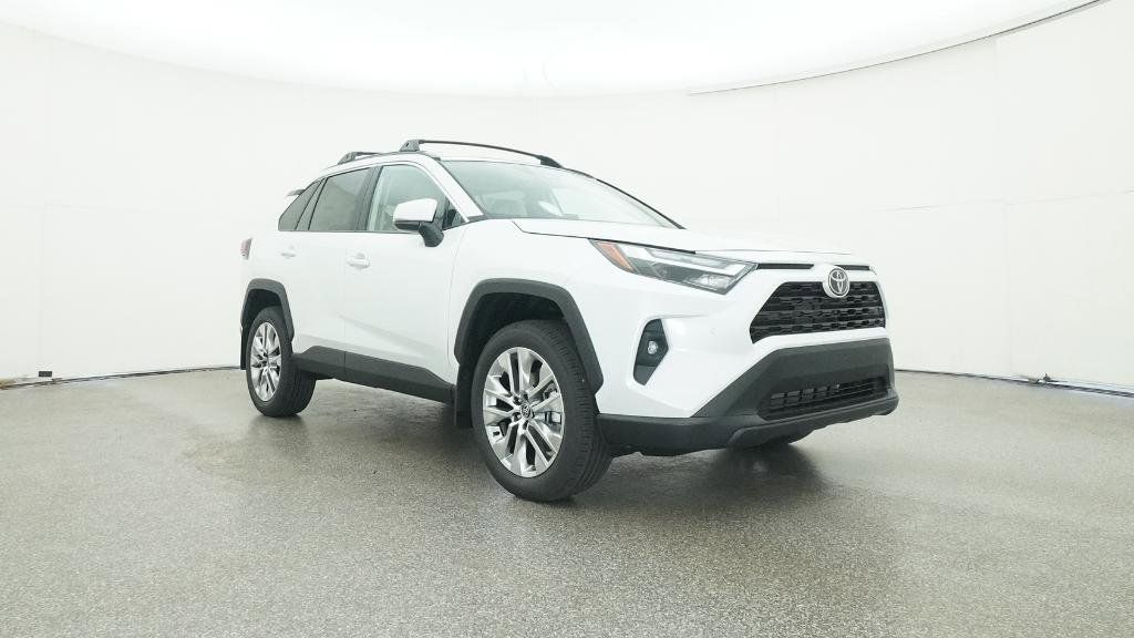Thumbnail: 2025 Toyota RAV4 - 9