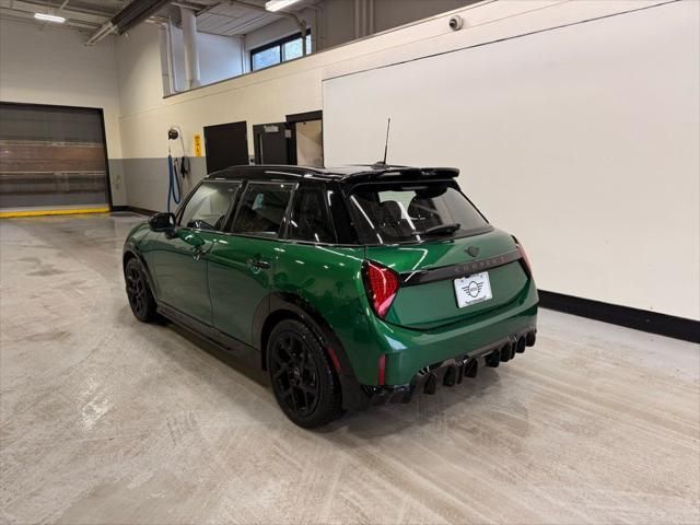 Thumbnail: 2026 MINI Cooper - 3