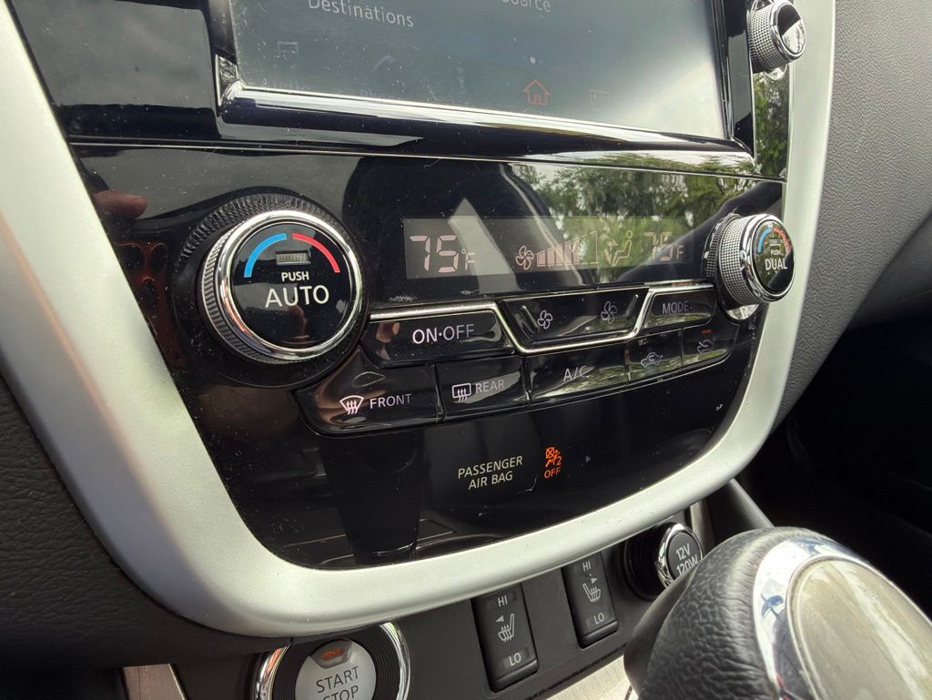Thumbnail: 2017 Nissan Murano - 32