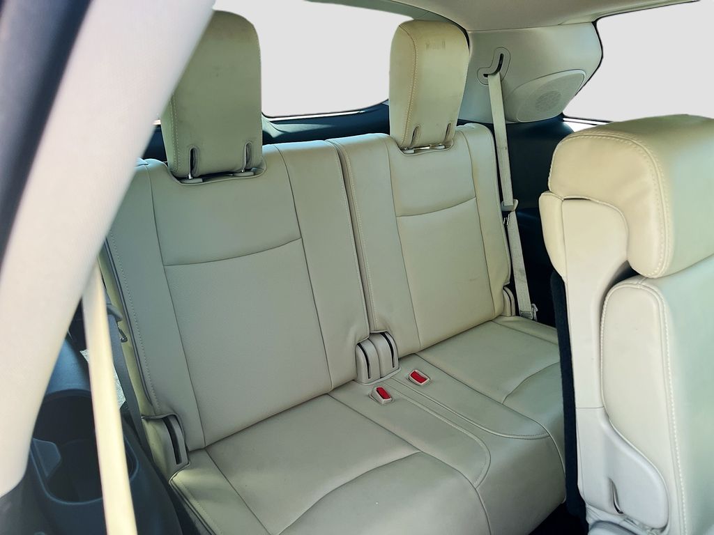 Used 2019 Blue INFINITI LUXE image 29