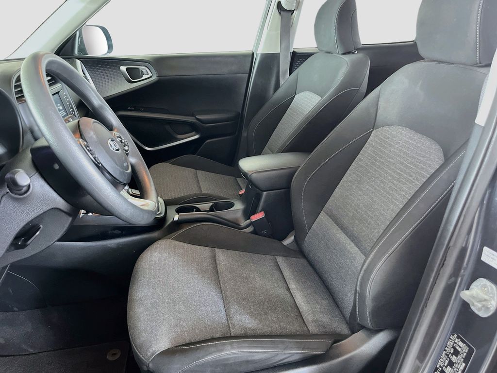Used 2021 Gray Kia S image 21
