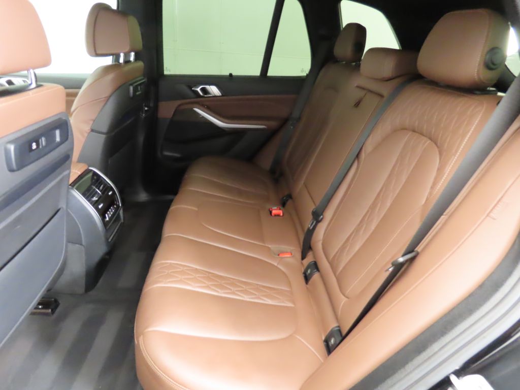 2022 BMW X5 xDrive40i 21