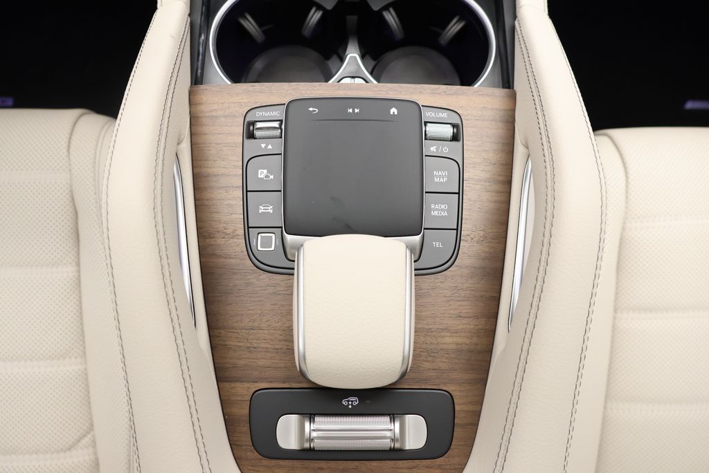 Thumbnail: 2026 Mercedes-Benz GLS - 29