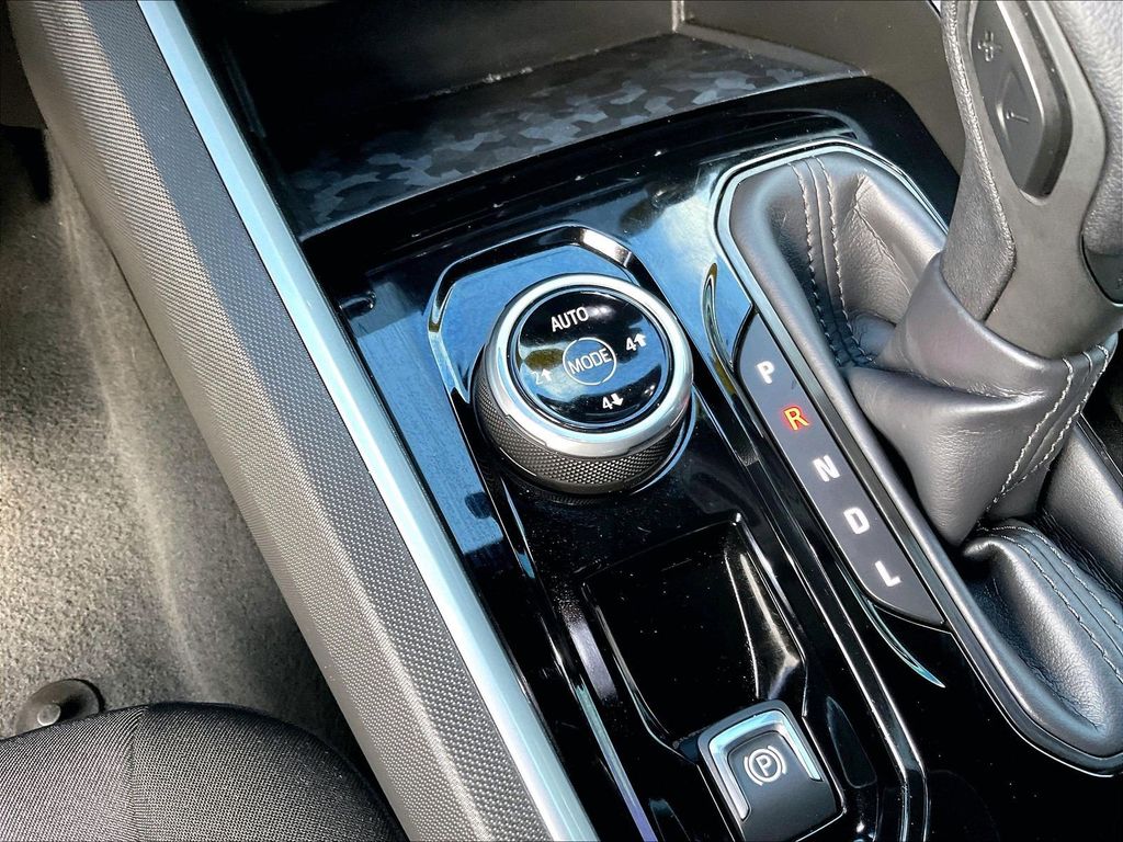 2024 Chevrolet Colorado — photo 26