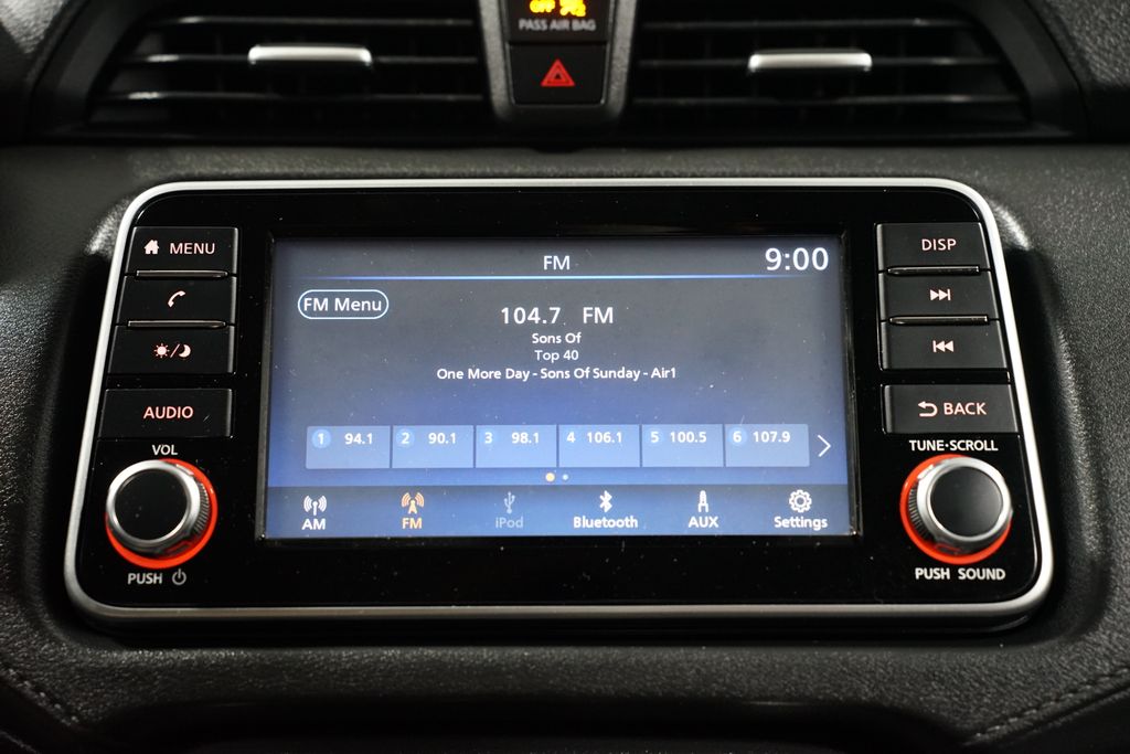 Thumbnail: 2020 Nissan Versa - 17