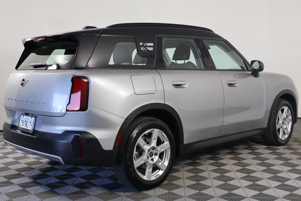 Thumbnail: 2025 MINI Cooper Countryman - 4